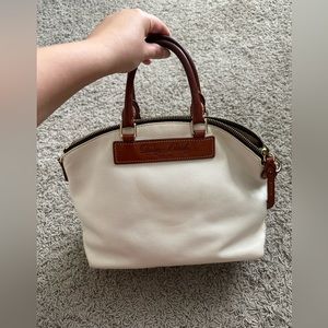 Dooney and Bourke white handbag